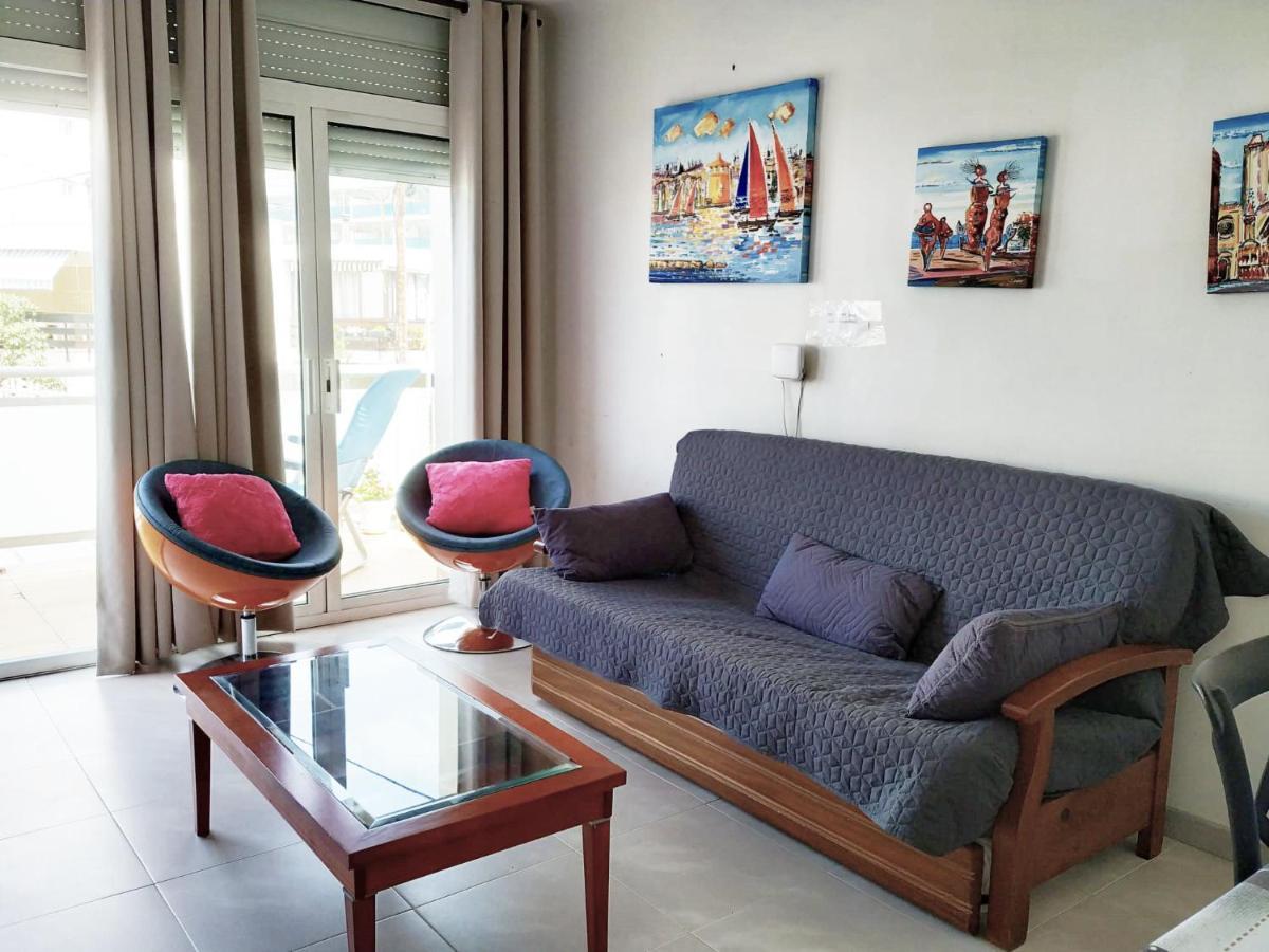 Apartsalou Pepa Apartment Bagian luar foto
