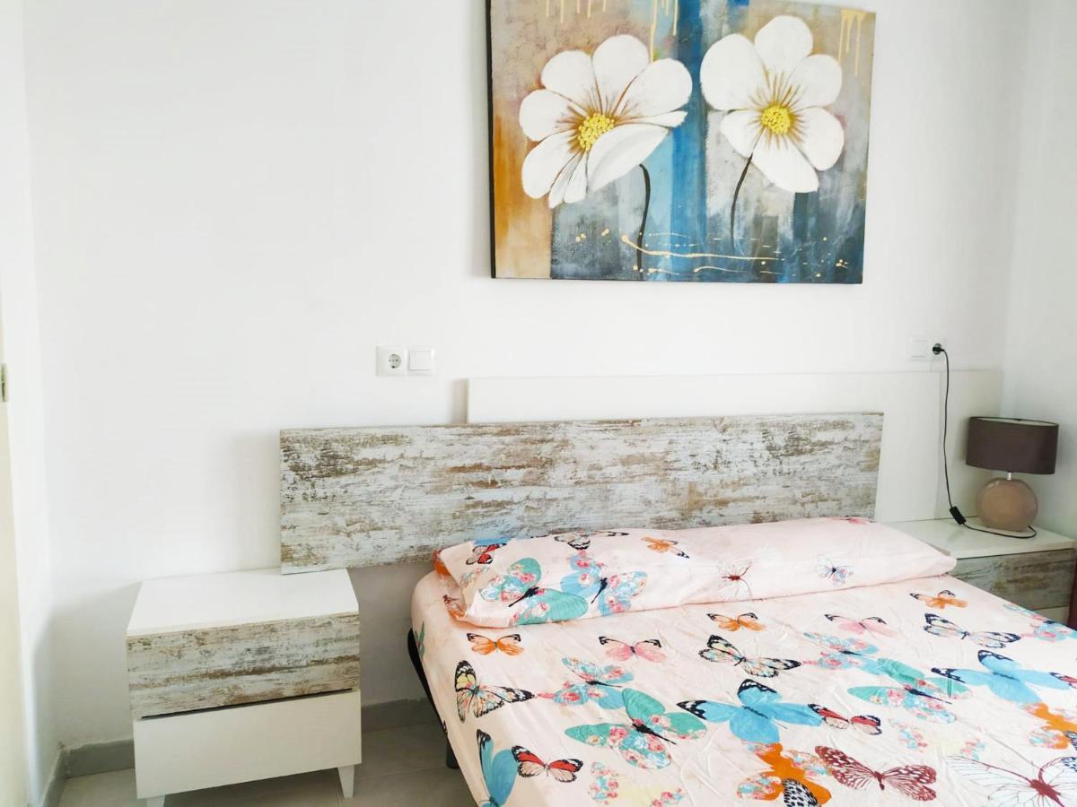Apartsalou Pepa Apartment Bagian luar foto