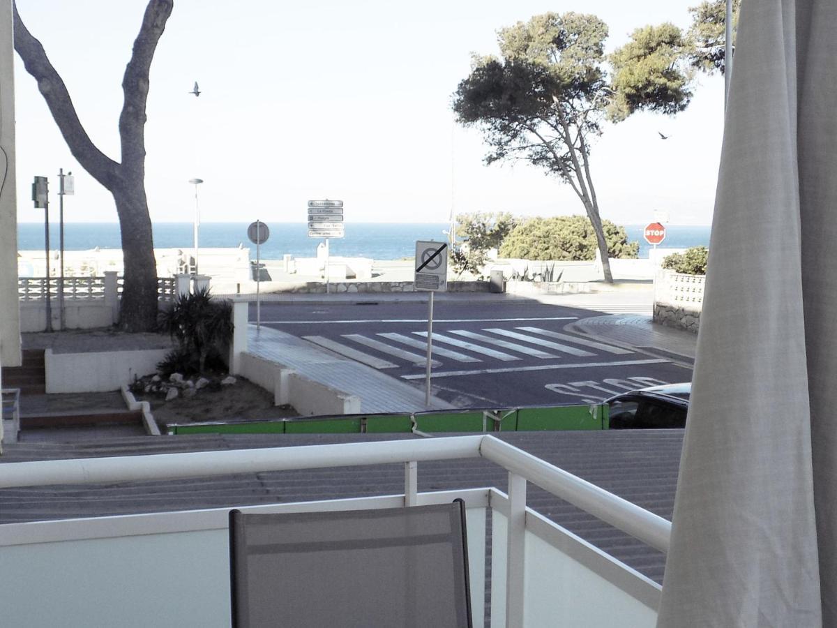 Apartsalou Pepa Apartment Bagian luar foto