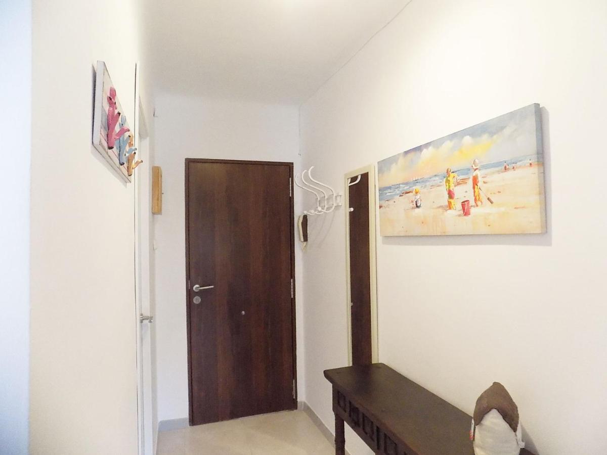 Apartsalou Pepa Apartment Bagian luar foto